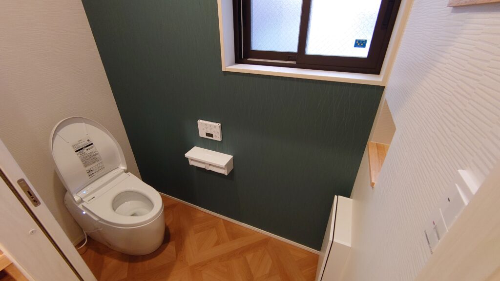 トイレのアクセントカラー