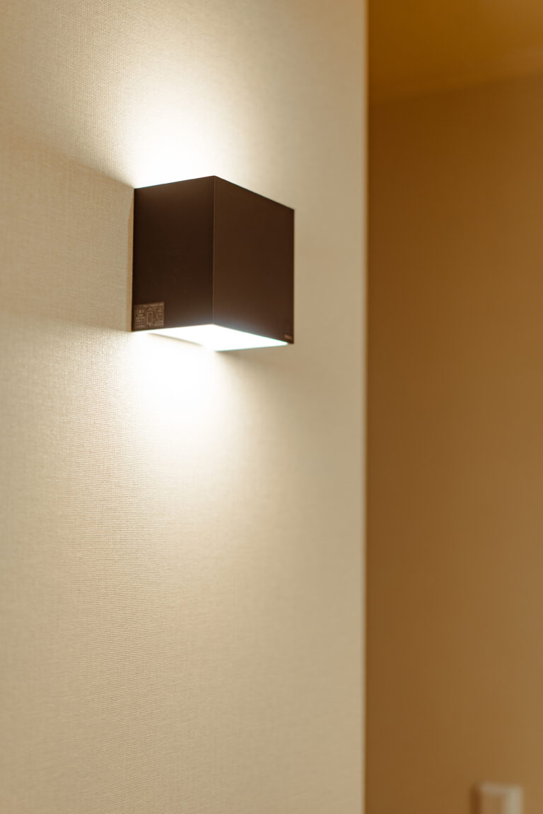 落ち着いた間接照明